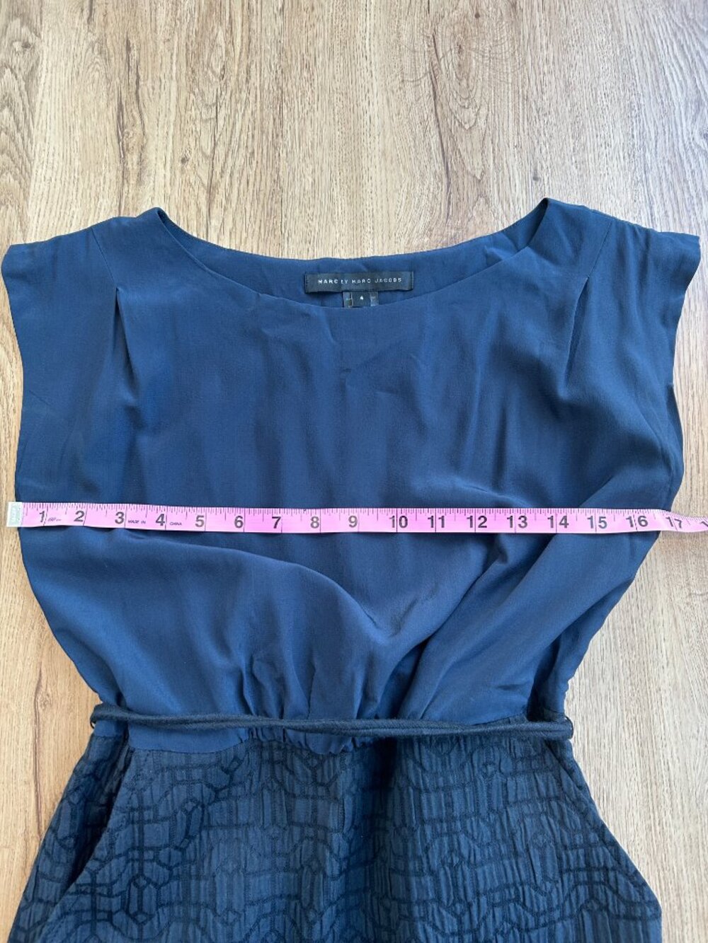 Marc by Marc Jacobs Silk Top Dress Navy Mixed Media Mini Size 4 Work Chic - Picture 11 of 11
